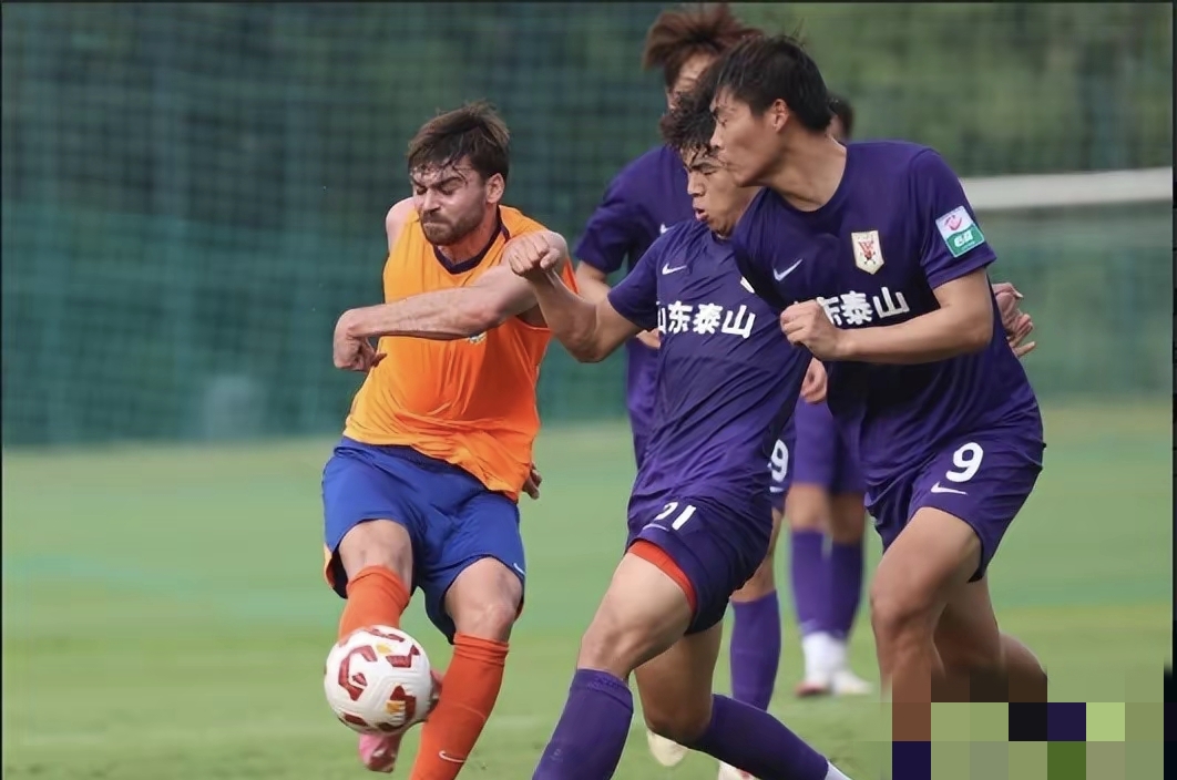 赛地聚焦——CBA常规赛转会期热度飙升，山东泰山伤情更新，引发热议，临场指挥获称赞的简单介绍